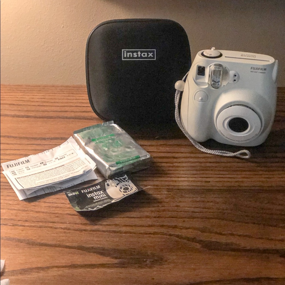 Instax Mini 7S Instant Film Camera